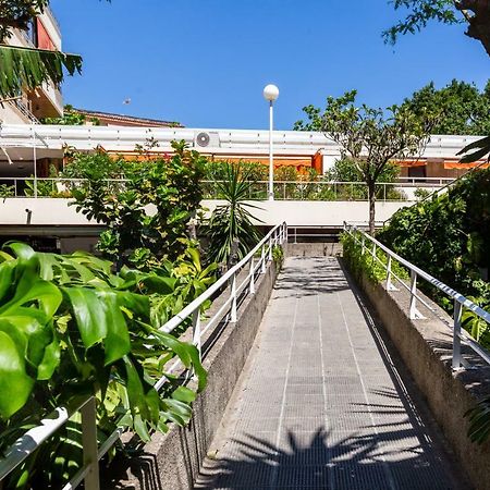 Vivendos Apartment Торемолинос Екстериор снимка